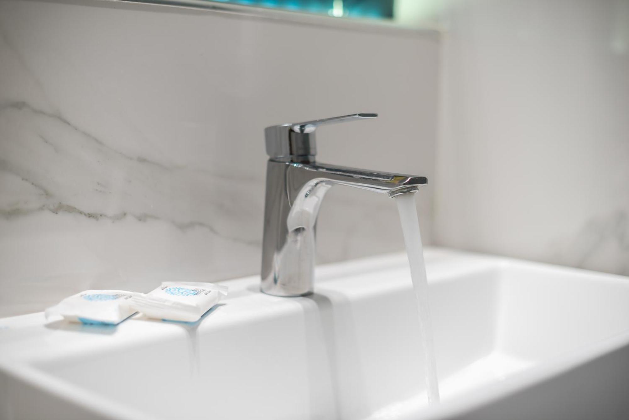 Pame Rentals - Walk Distance To Acropolis With A Charming Design Ateny Zewnętrze zdjęcie